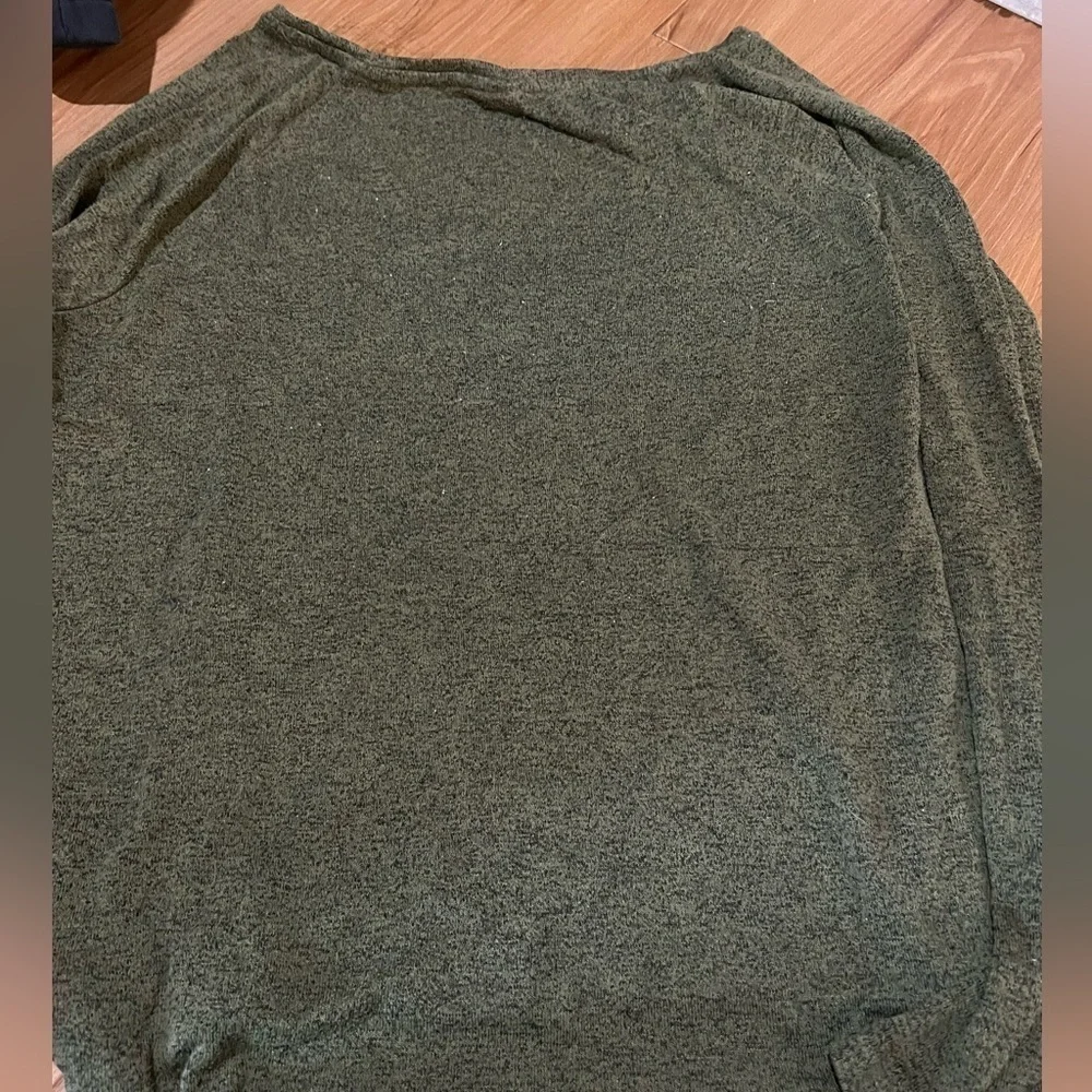 OLD Navy Women's Long Sleeve M - Picture 3 of 3